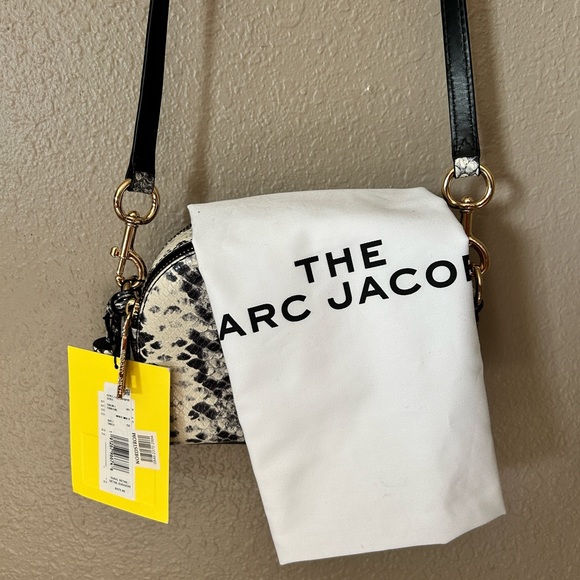 Marc Jacobs E-Shutter Snake Embossed Leather Crossbody Bag - Picture 8 of 10